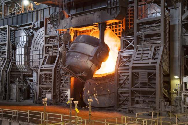 قاطرجي يسهم بتأسيس شركة فولاذ للصناعات المعدنية بحلب 