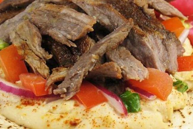 التموين والشؤون الصحية بدمشق توضحان حقيقة ما أثير عن استخدام لحم الحمير في محلات الشاورما 