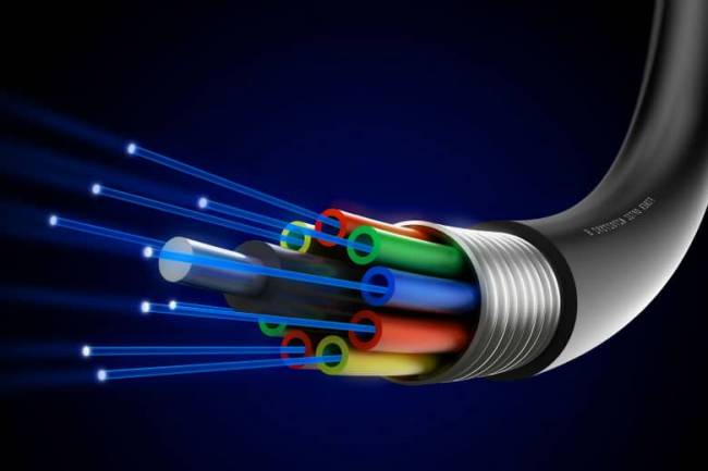 تقديم خدمة الإنترنت للمنازل عبر الكبل الضوئي بسرعات عالية جداً .. تعرفوا على التفاصيل والأسعار 