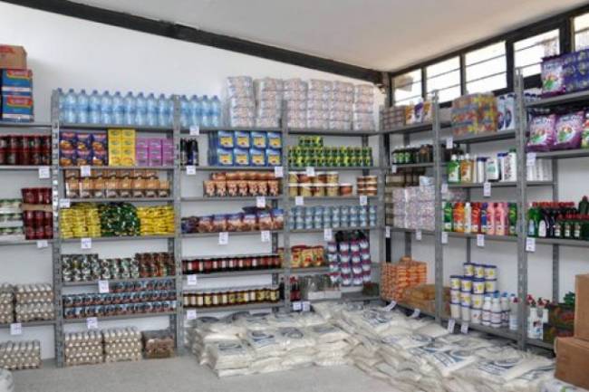 أسعار المواد الغذائية تستمر بالارتفاع وليتر زيت دوار الشمس يقارب 900 ليرة 