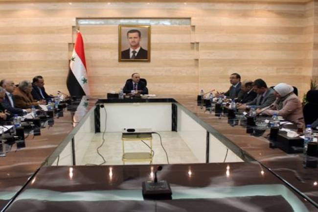 مرسوم بتشكيل مجلس استشاري جديد لرئيس مجلس الوزراء يضم 7 رجال أعمال 