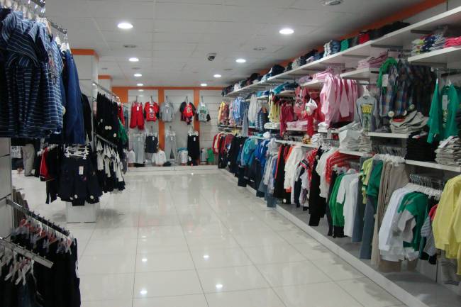 صناعي: أسعار الألبسة إلى الارتفاع مجدداً بعد رفع أسعار الغزول من معامل الدولة لمرتين متتاليتين خلال شهر