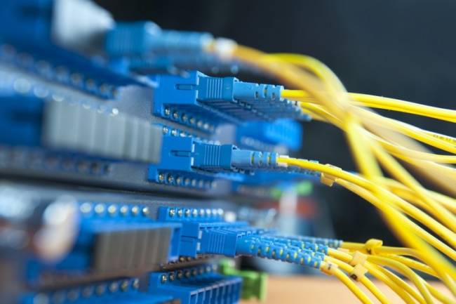 السورية للاتصالات: الاعلان عن مناقصة لرفع حزمة الانترنت الدولية إلى نحو 3 أضعاف قريباً