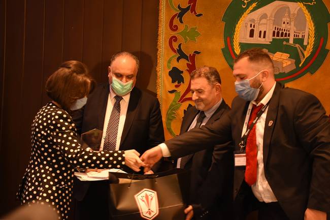 غرفة تجارة دمشق تحتفل بتخريج الدفعة الأولى من المشاريع المحتضنة في حاضنة الأعمال التجارية