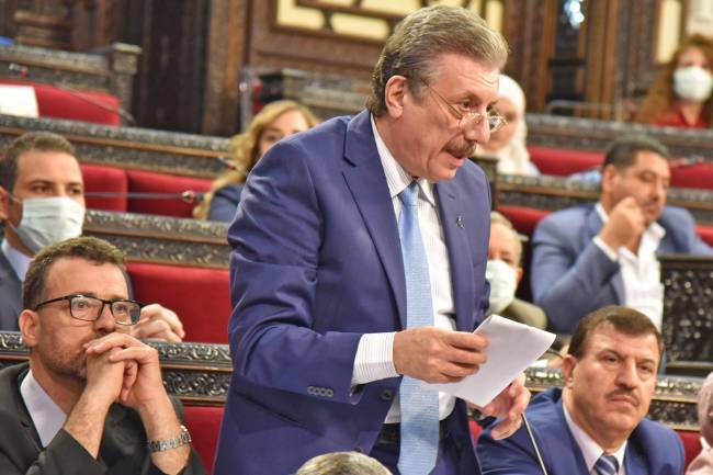 النائب زهير تيناوي : مشروع الموازنة يحوي أرقام غير دقيقة ..  على الحكومة اقرار قانون ضريبي عادل وبعدها تبدأ محاسبة المتهربين