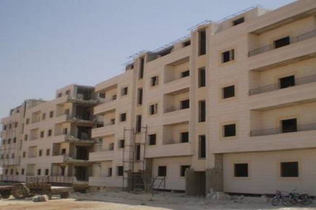 وزير الإسكان : تعديل على القوانين للمساهمة بتأمين سكن للمواطنين 