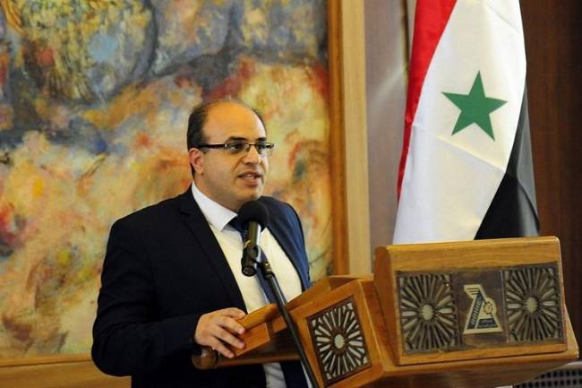 الخليل : مؤشرات الصادرات تتحسن والاتفاق قريباً مع  الأردن على الأمور  المتعلقة بالاستيراد والتصدير بين البلدين