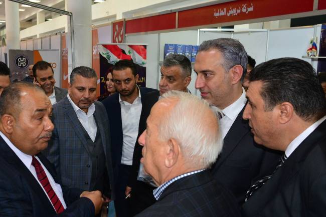 بحضور أكثر من 100 شركة ورجال أعمال من عدة دول عربية افتتاح  معرض سيلا الدولي التصديري للأحذية والمنتجات الجلدية