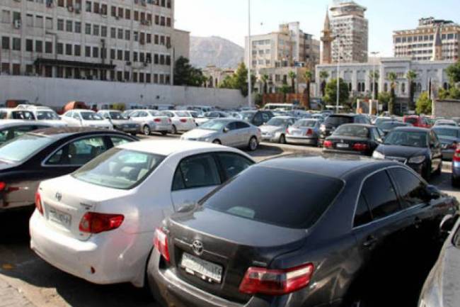 سيارات انخفض سعرها 10 ملايين وأخرى ارتفعت 3 ملايين.. تاجر سيارات يكشف تبعات قرار رفع الدعم