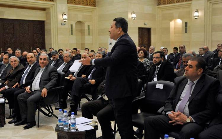 الدبس : أكثر من 10 معامل ألبسة يومياً تغلق بسبب التهريب والبالة وارتفاع كلف الإنتاج