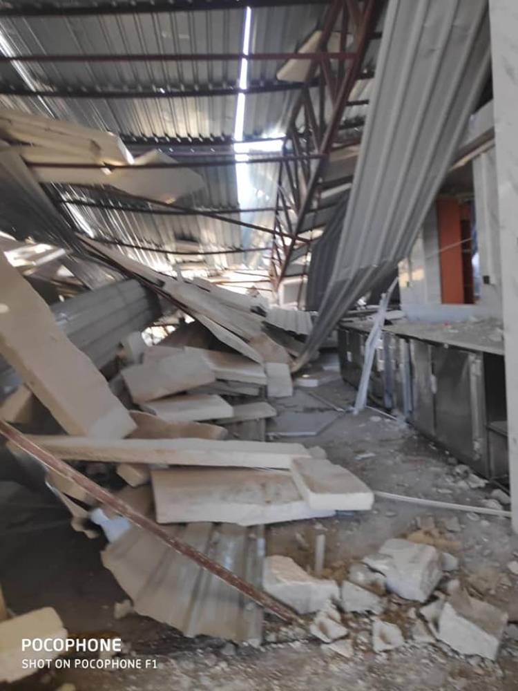 بالصور .. أضرار كبيرة بمنشأة داوود للصناعات الغذائية بصحنايا نتيجة العدوان الإسرائلي الغادر ليلة الإثنين 