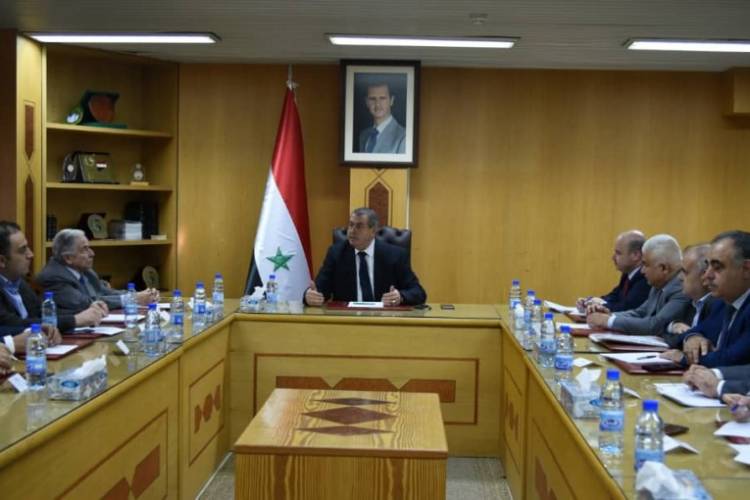 للمرة الرابعة  .. النداف يمدد لمجالس إدارة غرف التجارة لمدة 6 أشهر بانتظار القانون الجديد للغرف