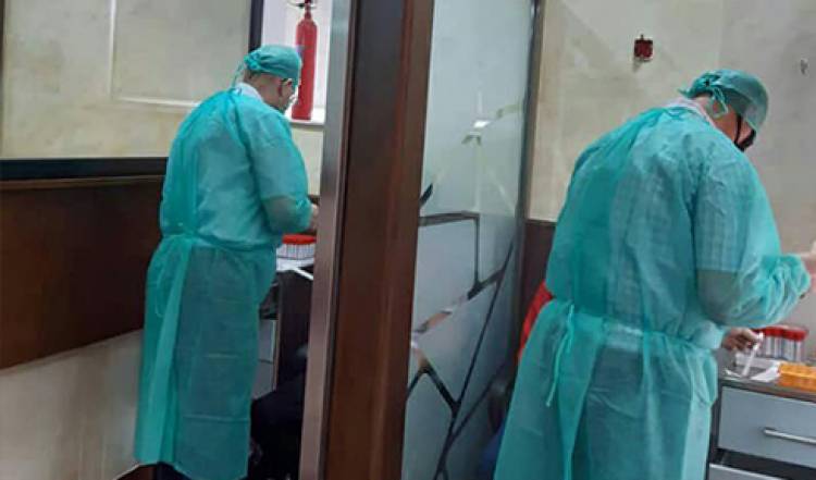 هيئة المخابر: إغلاق الحجوزات لأسبوع لدى أول مخبر خاص بدمشق يجري تحاليل كورونا 