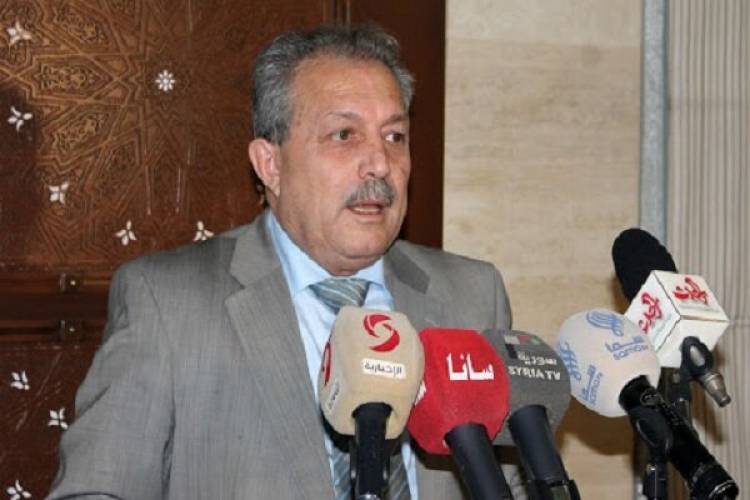 عرنوس  : سعر الليرة وأوضاع المواطنين ستتحسن والتفاؤل هو رسالة الحكومة للناس  