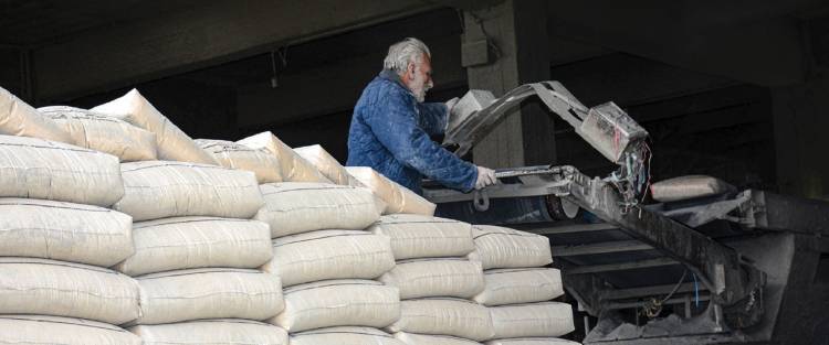 رفع جديد لأسعار الاسمنت الحكومي 