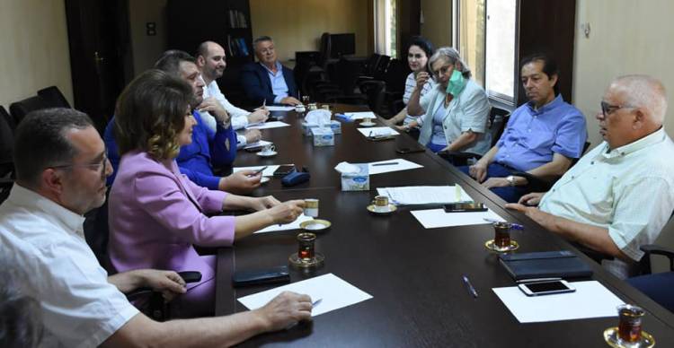  معامل الأدوية تطالب برفع  الأسعار ..وتحذر من توقف الإنتاج و فقدان الدواء ما لم يتم ذلك 