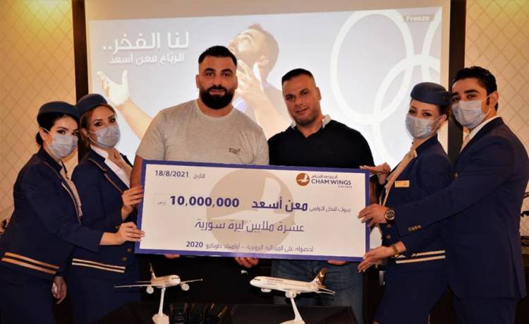تقديراً لإنجازه الأولمبي .. شركة أجنحة الشام للطيران تُكّرم الرباع الرياضي معن أسعد 