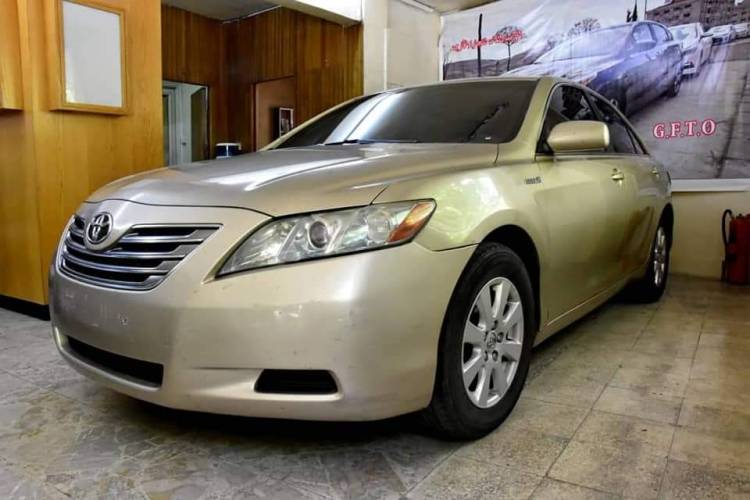 "التجارة الخارجية" تاجر سيارات.. جوهرة : افتتحنا صالة بيع كمنفذ ثاني ونحدد الأسعار وفق السوق ودول الجوار والمزادات 