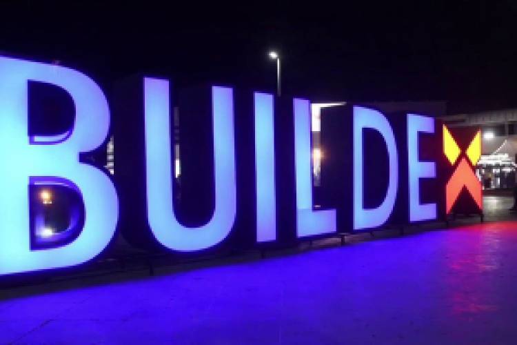 في ختام بيلدكس 2025: توقيع مئات الصفقات و عقود لافتتاح مكاتب إقليمية و إطلاق مشاريع كبرى تعيد سوريا إلى الخارطة الاستثمارية